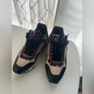 Steve Madden Redel 10M